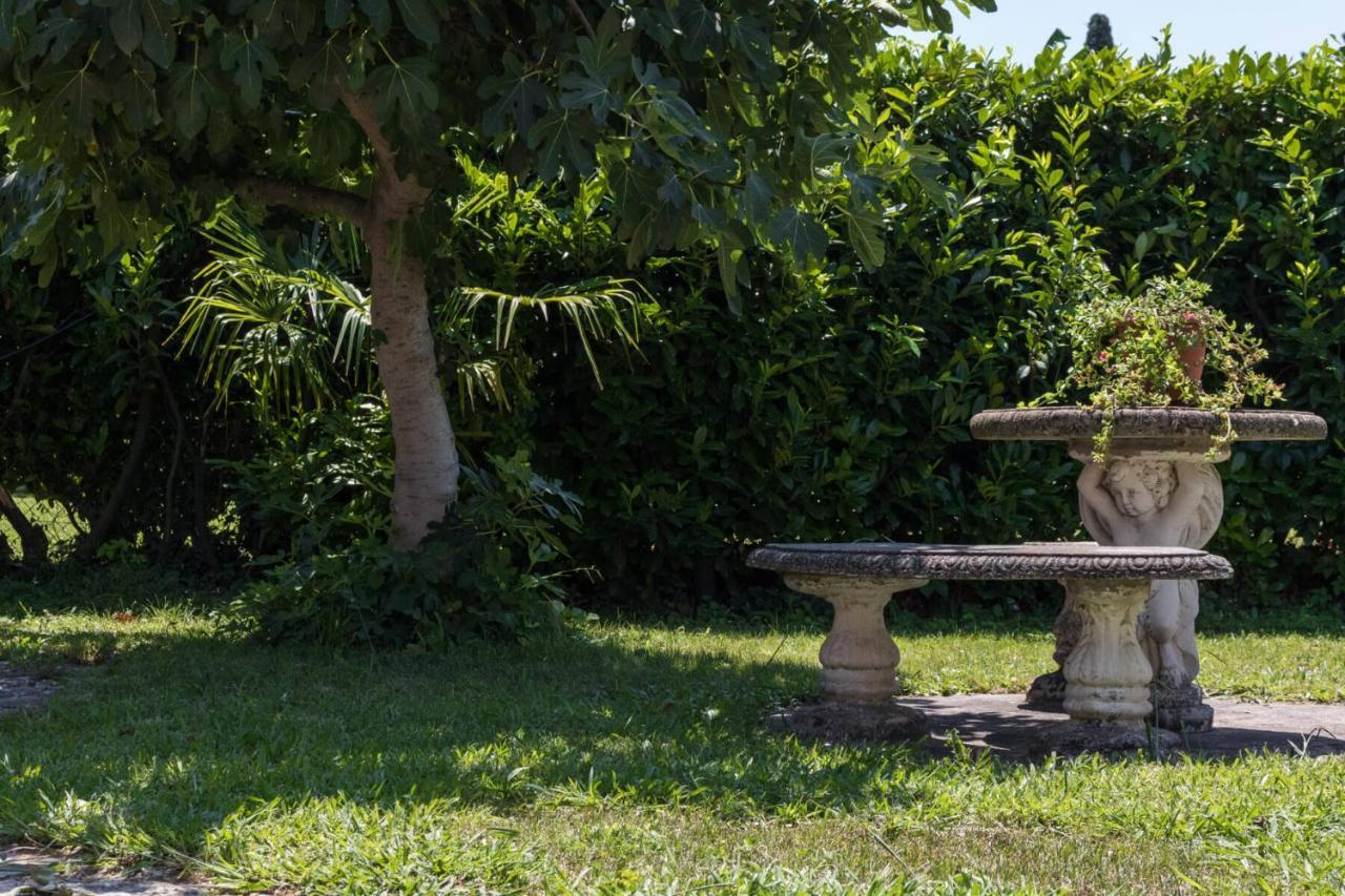 Villa Elisea Sirmione Exteriör bild